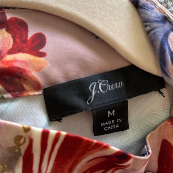 JCrew size M drapey mock neck blouse - Picture 6 of 6